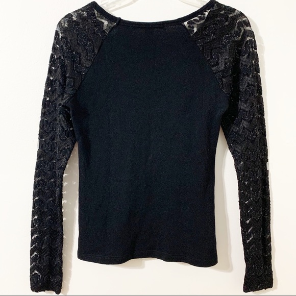 Forever 21 Semi Sheer Lace Long Ragland Sleeved Baseball Tee Scoop Neck Black 🖤 - Picture 4 of 6